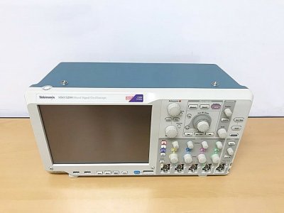 Осциллограф Tektronix MSO5204 (демонстрационный)